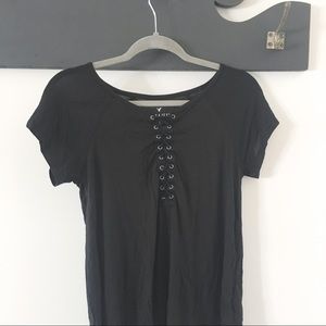 🖤AMERICAN EAGLE LACE UP SOFT AND SEXY TOP🖤